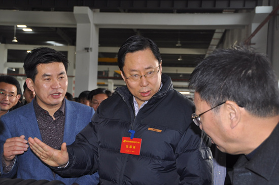 市委四届四次全体（扩大）会议与会人员观摩惠升管业